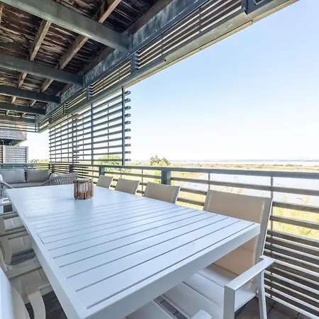 Immeuble Standing Avec Vue Etang Et Parking Mauguio